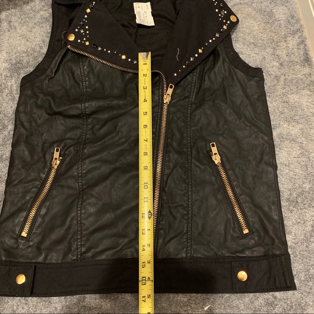 ‼️SOLD‼️black faux leather studded vest - Picture 9 of 9